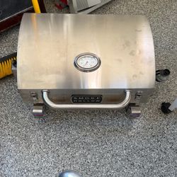 Smoke Hollow Pontoon grill