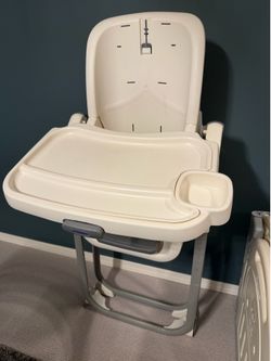 Toddler Feeding High Chair (No Cushion)