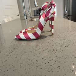 Pink and White striped heels like new (box included), Size 6