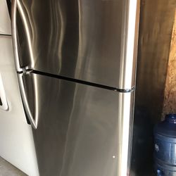 Stainless Steel No Scratch No Dents