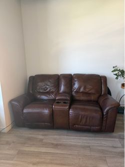 Recliner couch
