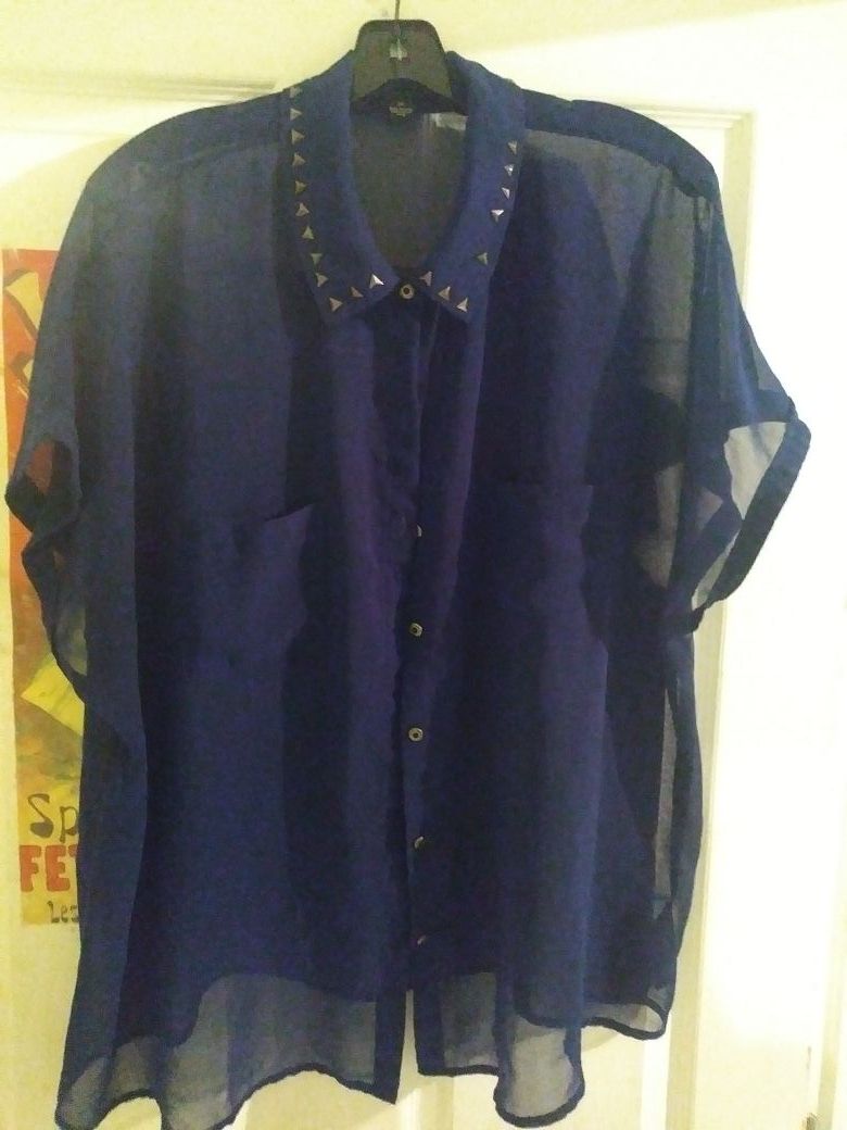 Forever 21 blouse size 3x new never worn