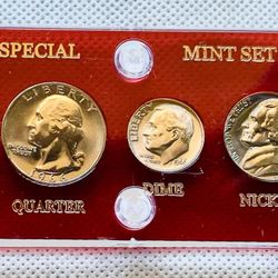 1966 - US Special Mint Set. ( SMS ) Silver Kennedy, Brilliant Uncirculated In New Vintage Capital Holder..