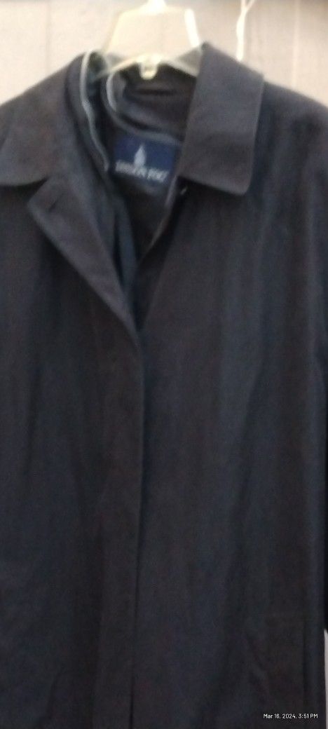 Ladies Trench Coat With Liner Insert 20w