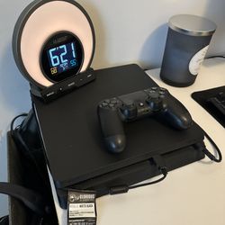 PS4 Slim