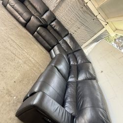 Black Leather Couch 