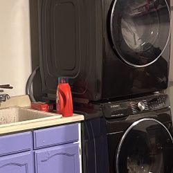Samsung Washer & Gas Dryer- Dryer Works great-Washer Needs Work-$400 OBO