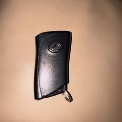 New Lexus key 