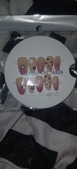 Press On Nails Floral Design Size M