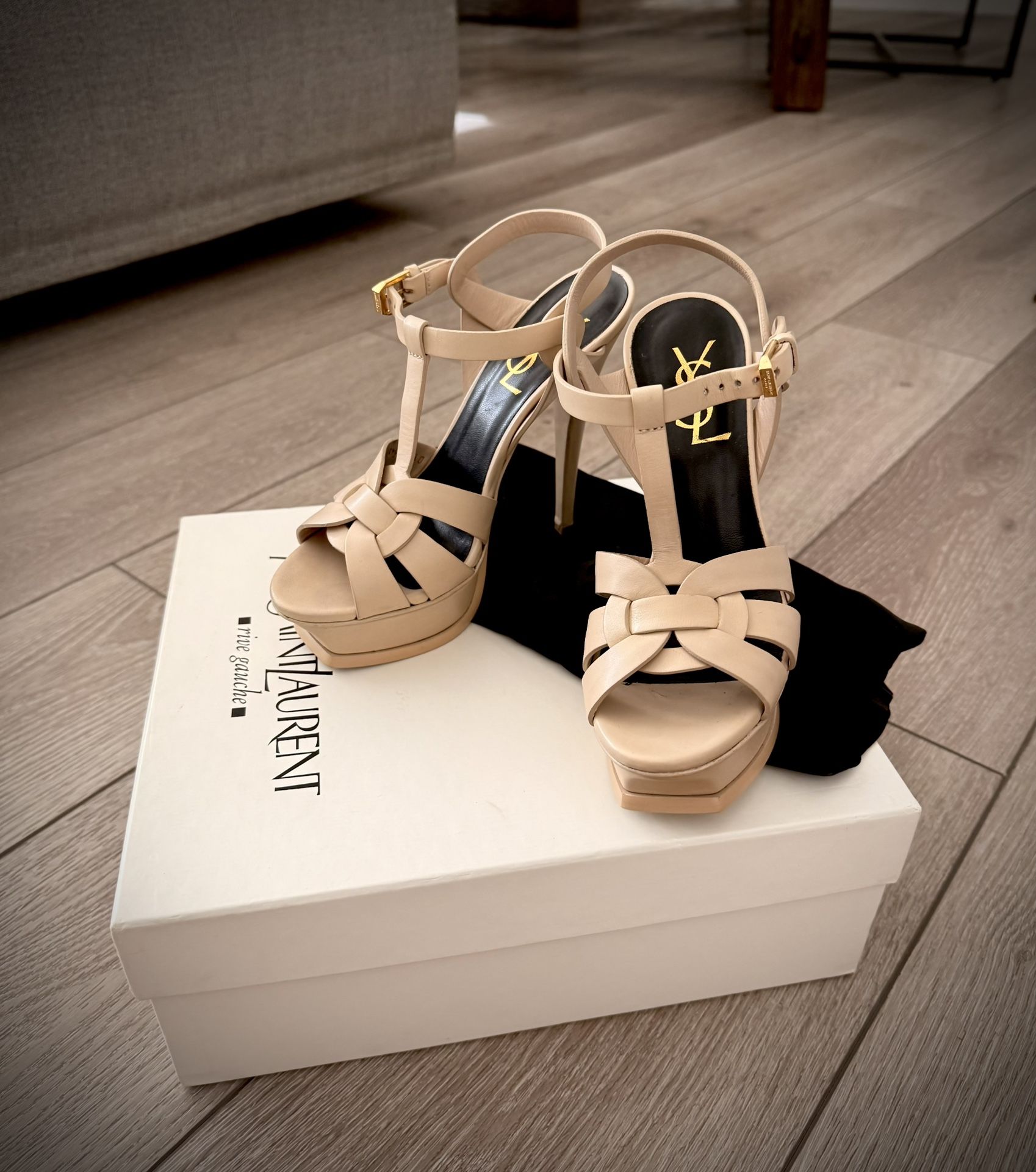“Yves Saint Laurent Rive Gauche Nude/Beige Platform Heels – Excellent Condition”