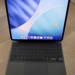 iPad Pro 13 512GB Keyboard Pencil