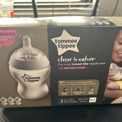 Tommee Tippee Bottle Set 