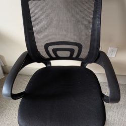 Black Mesh Office Chair/ Desk Chair 