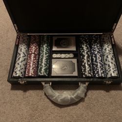 Poker Chip Set (personalized And 300 Pieces)