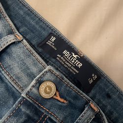 BRAND NEW Hollister Jeans Size 1