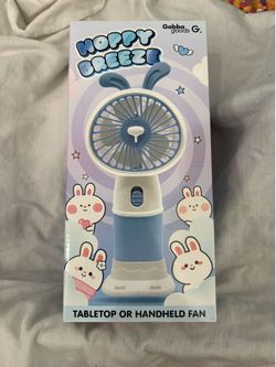 Mini rechargeable fan