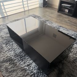 Black Wood Coffee Table with Glossy Top 43.5in Modern Design Very Good Condition
