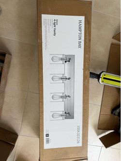 Vanity light