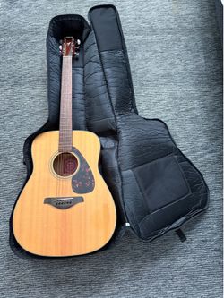 Yamaha acoustic guitar