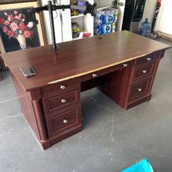 desk
