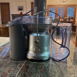 Breville Juicer W/ Brand New Blade 