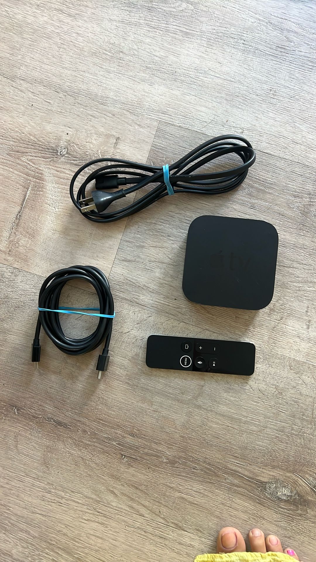 Apple TV (4th Generation) with Siri Remote – Excellent Condition
