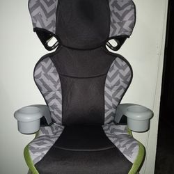 EVENFLO CAR SEAT/BOOSTER SEAT FOR SALE 