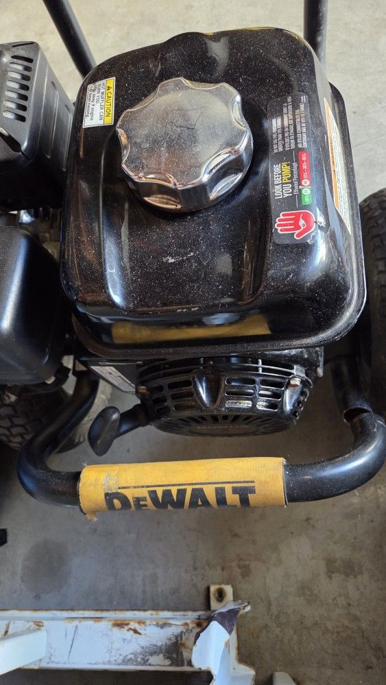 3600 Pressure Washer Honda  AAA pump