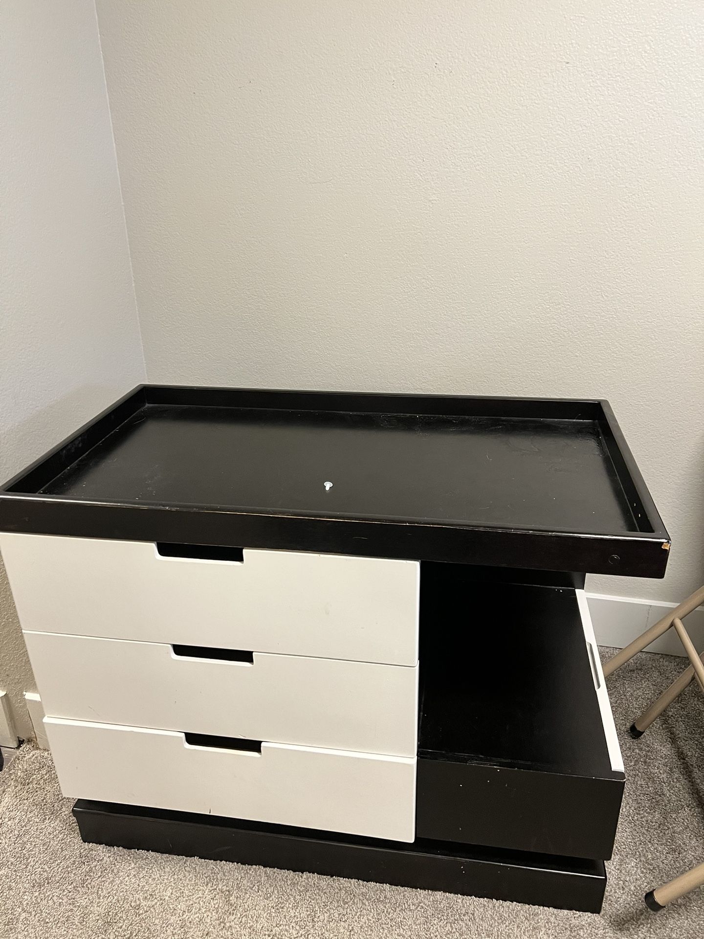 Free Furniture
