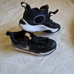 Nike Shoes For Boys