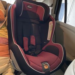 Chicco Baby Car Seat