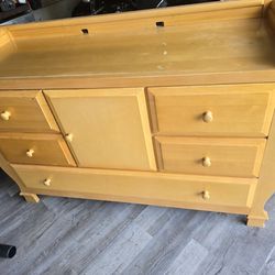 Changing Table/Dresser 