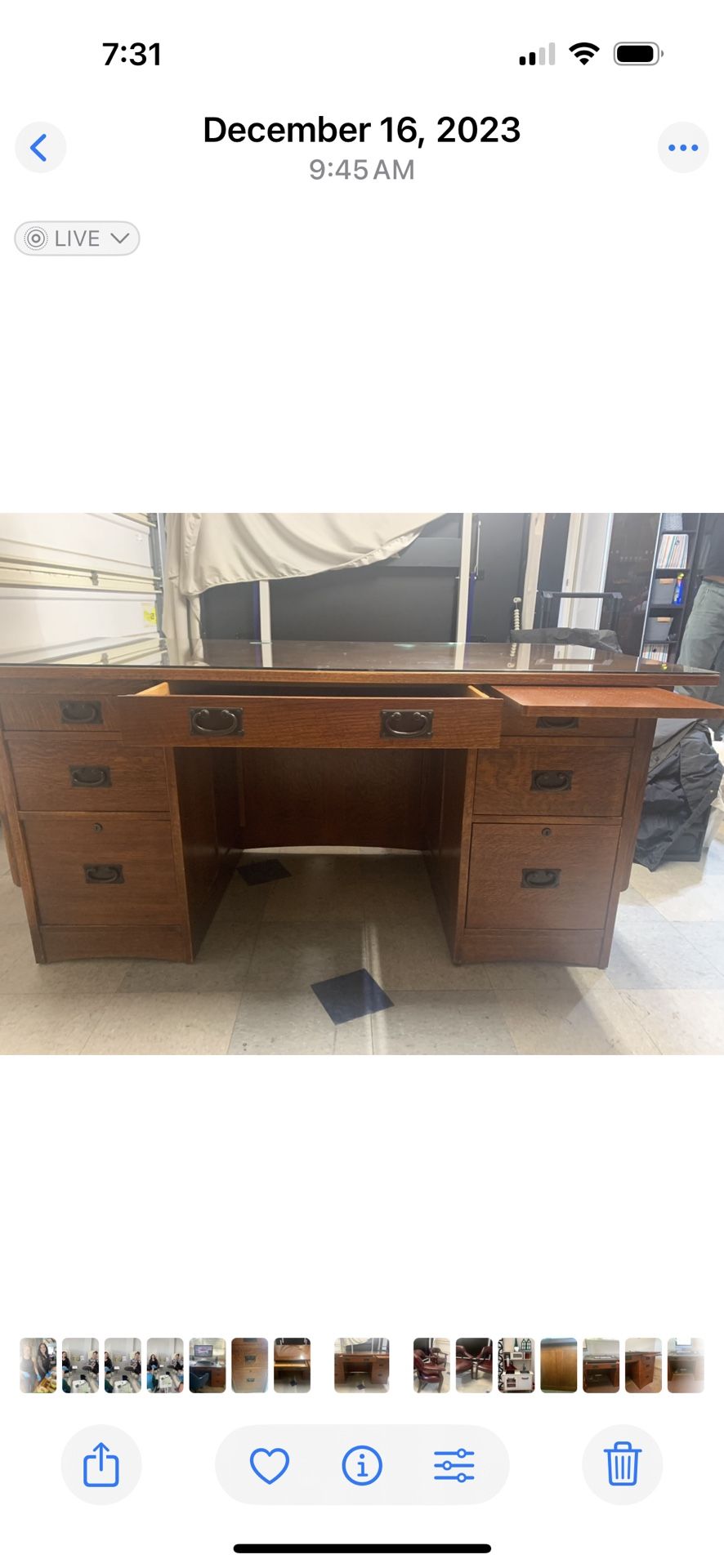 Top Shape Classical Desk