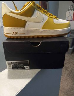 Nike Air Force 1