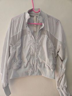 Lululemon Size size 6. M