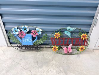 2 Metal Spring Welcome Wall Signs – Flowers & Butterflies