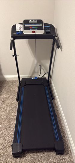 Xterra Folding Treadmill