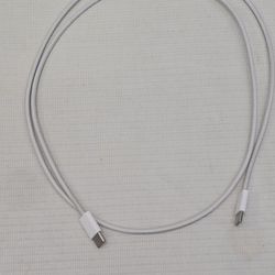Genuine Apple Max Pro 15 Fast Charging Cord Usb- C Dual Excellent