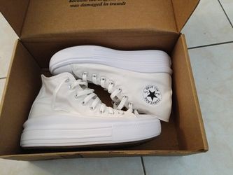 Converse Platform NEW! 20$