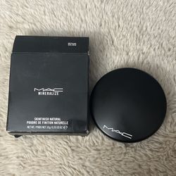 MAC Mineralize Skinfinish Natural MEDIUM GOLDEN