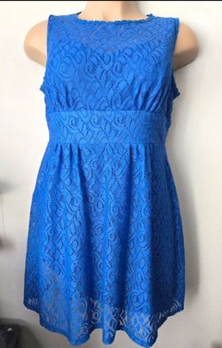 Dressbarn Women's Size 16 Blue Sleeveless Keyhole Neck Dress