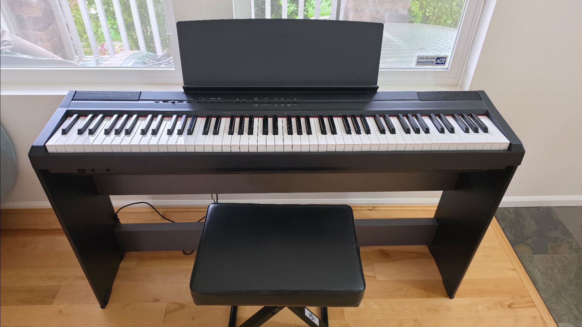 Yamaha P-105B