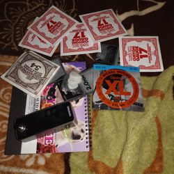 Guitar Strings And Other Accessories 