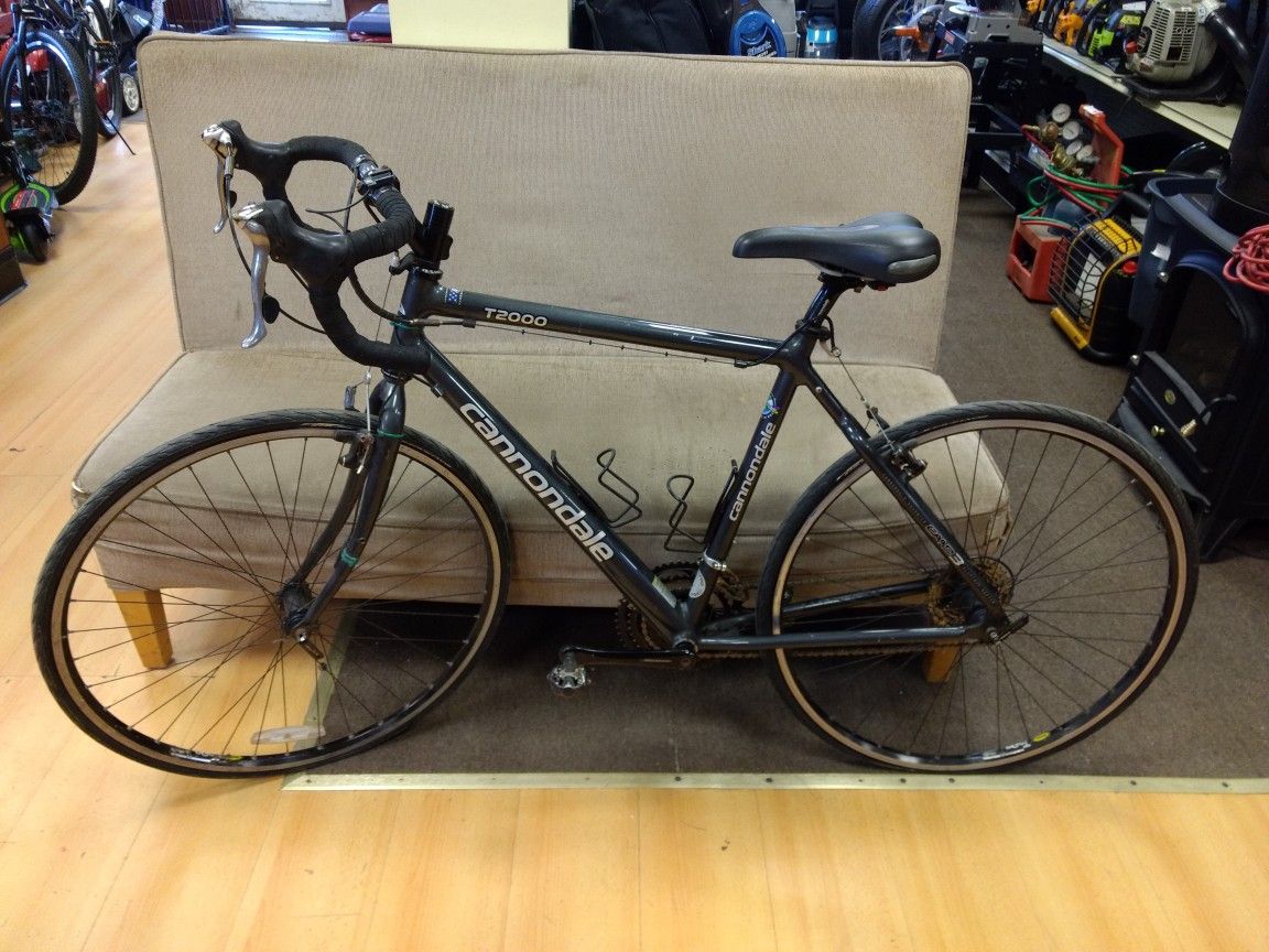 21" CANNONDALE T2000 CAAD3 TOURING BICYCLE