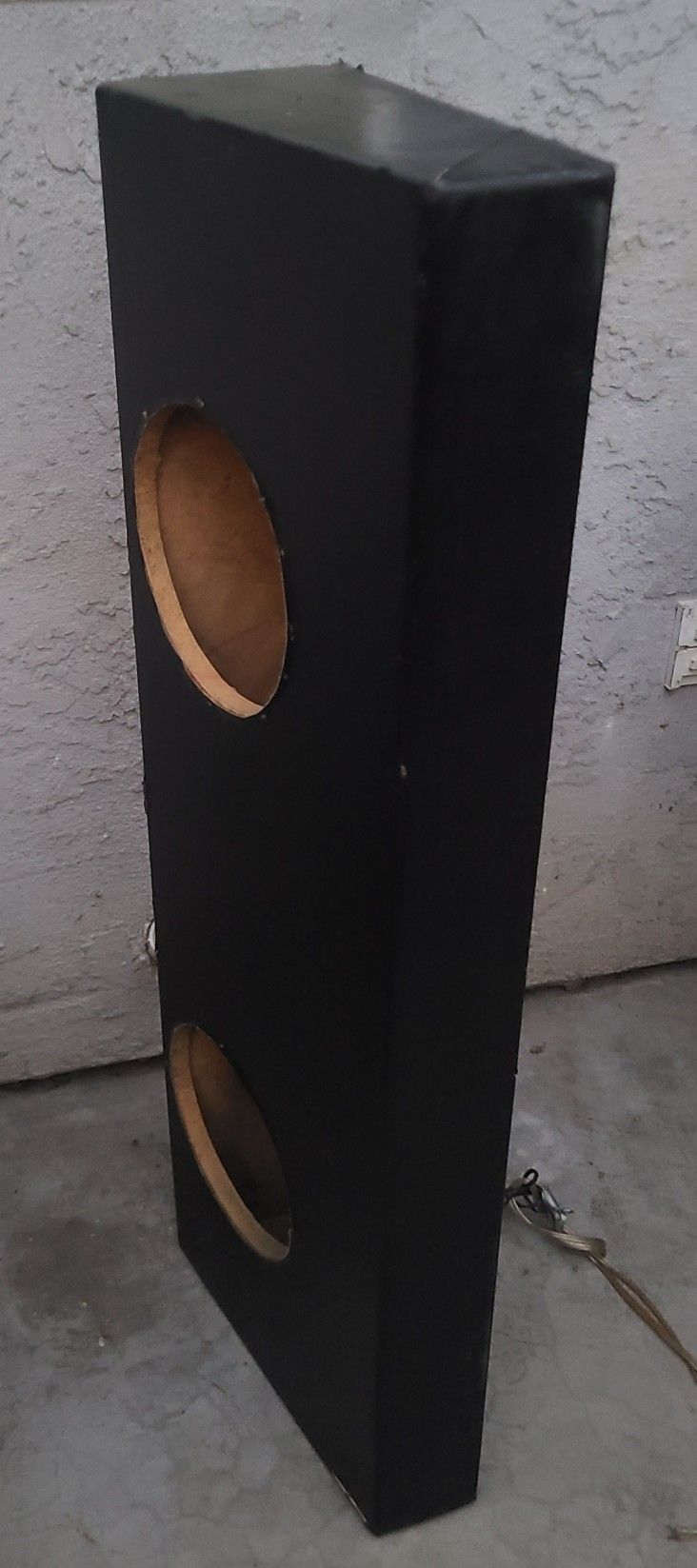 SPEAKER BOX   9"         L= 49"  H=15 1/2"    B=7 1/2  T= 4 1/2