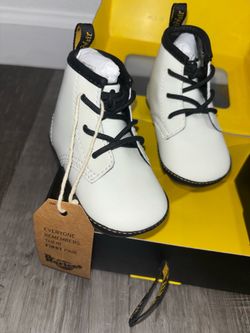 Dr martens baby shoes