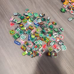 CROC CHARMS