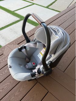 UPPAbaby Aria Infant Car Sear with Base 2024-2031