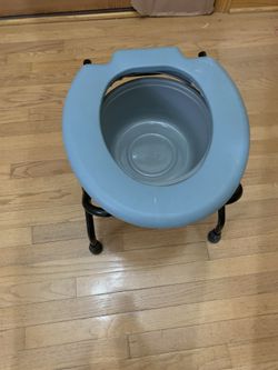 Potable \ Folding Toilet Seat