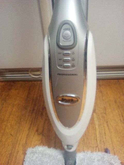 Shark Professional Steam Mop 